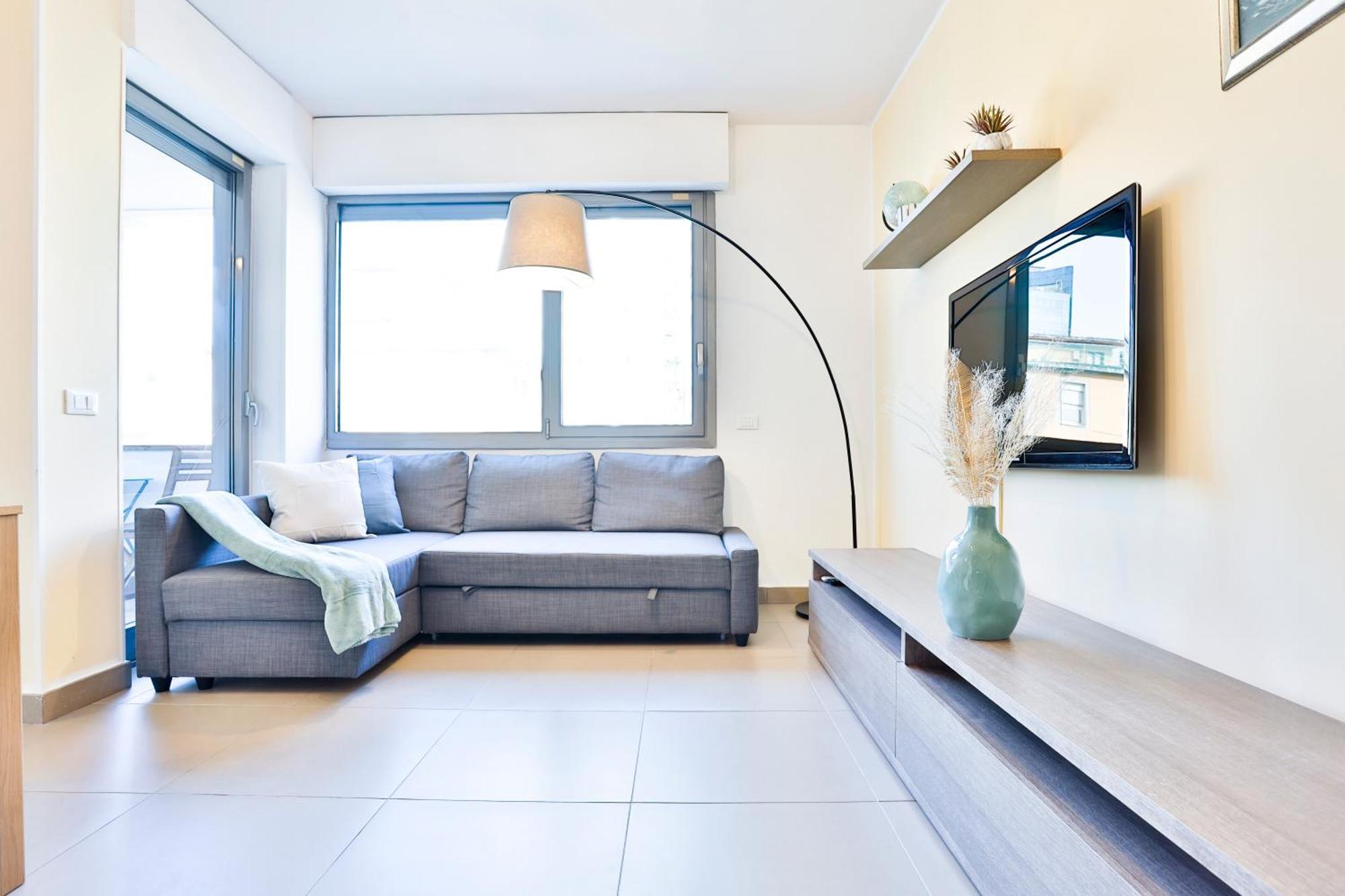Sebeto Apartments With Parking & Netfilx Naples Exterior photo